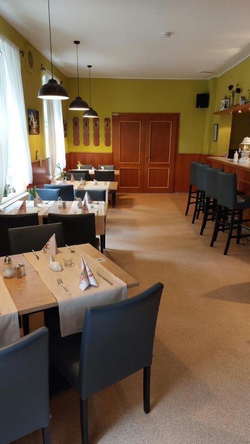 Hotel & Restaurant Lindengarten Lübben Eksteriør billede